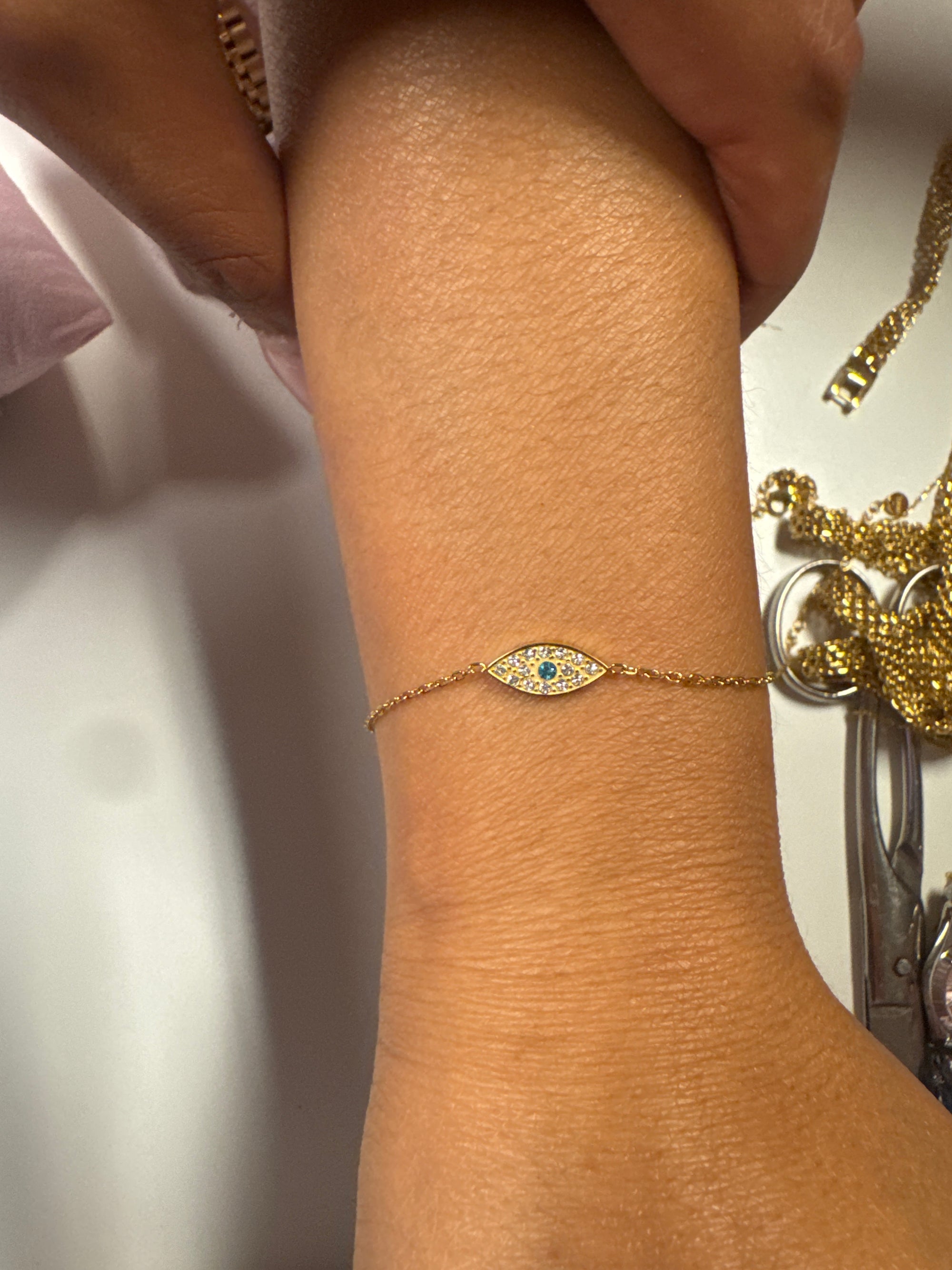 Golden Eye Bracelet