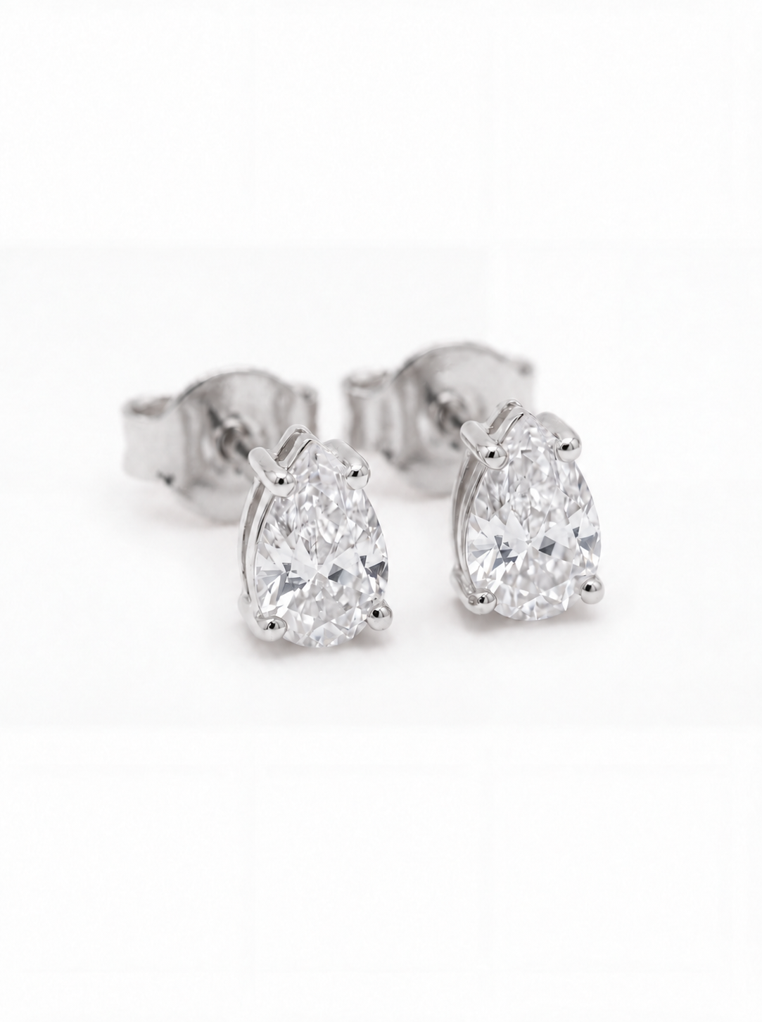 Drop Diamonds Silver Earrings