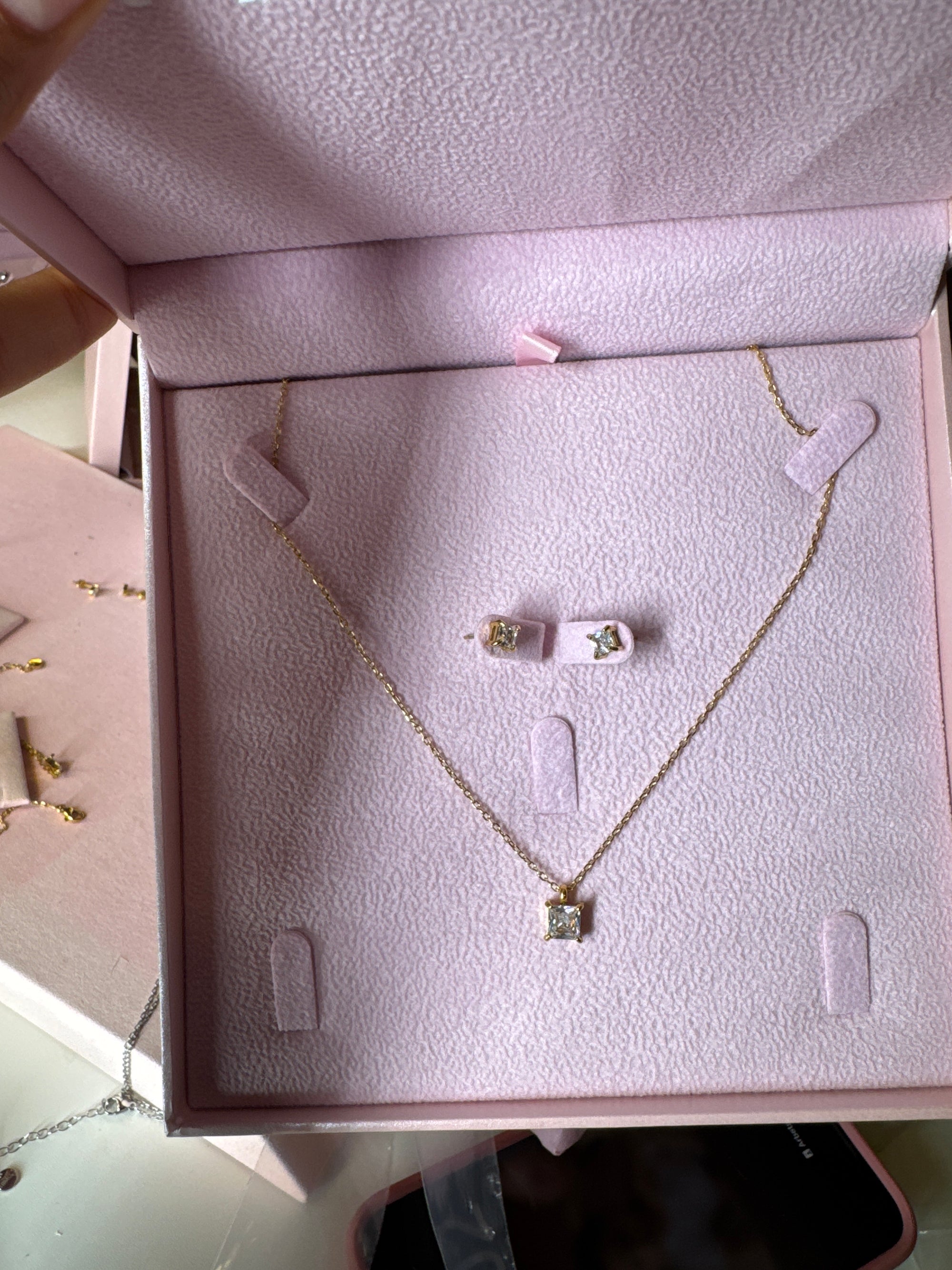 Square diamonds