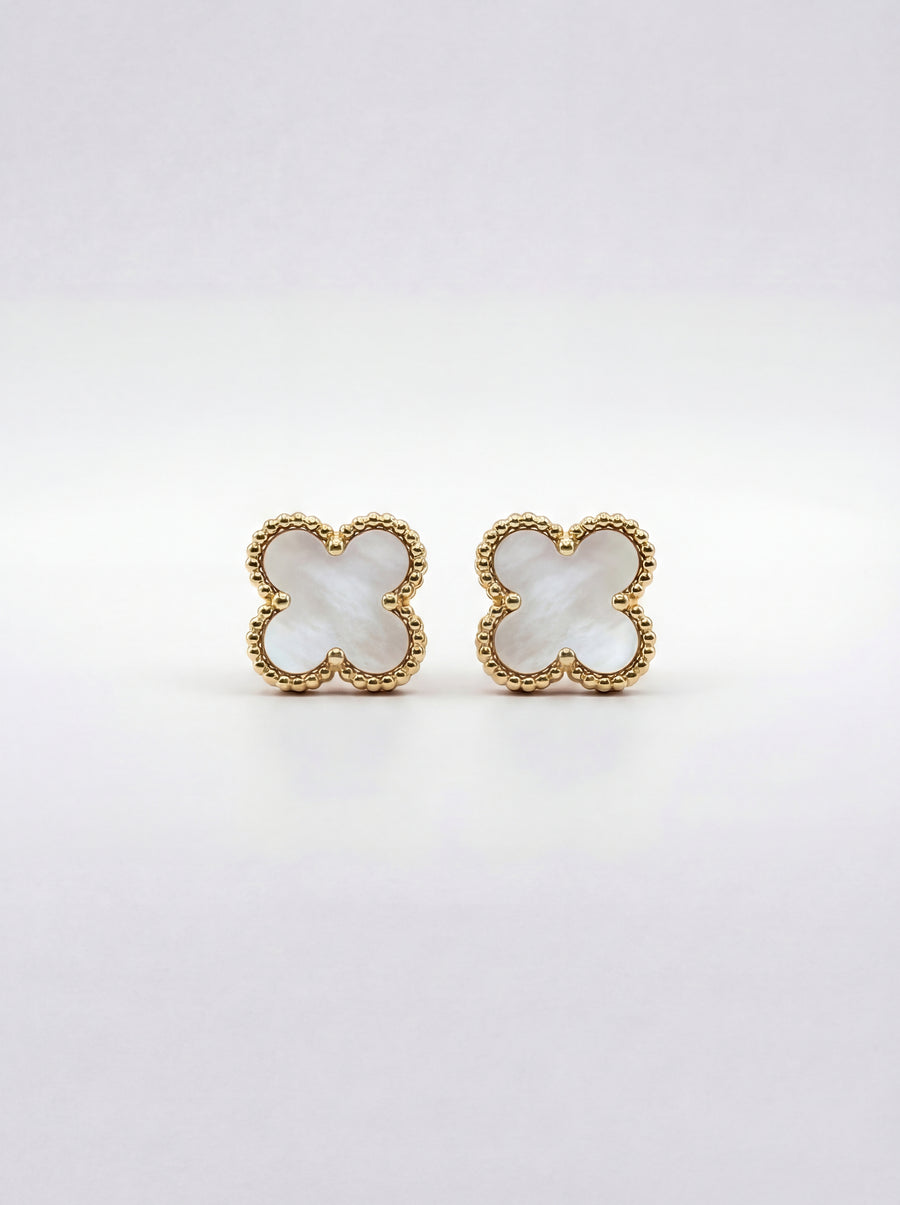 Lucky Fléur Pearl Earrings